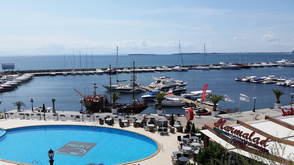 Dolce Vita Penthouse Sveti Vlas Eksteriør billede